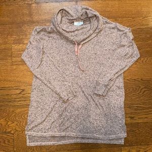 Maternity sweater pull-over